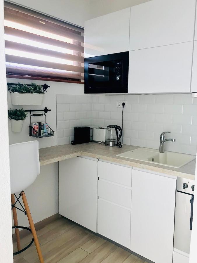 Belvarosi Studio Apartman Kecskemet Ngoại thất bức ảnh