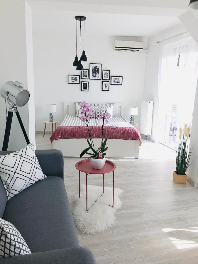 Belvarosi Studio Apartman Kecskemet Ngoại thất bức ảnh
