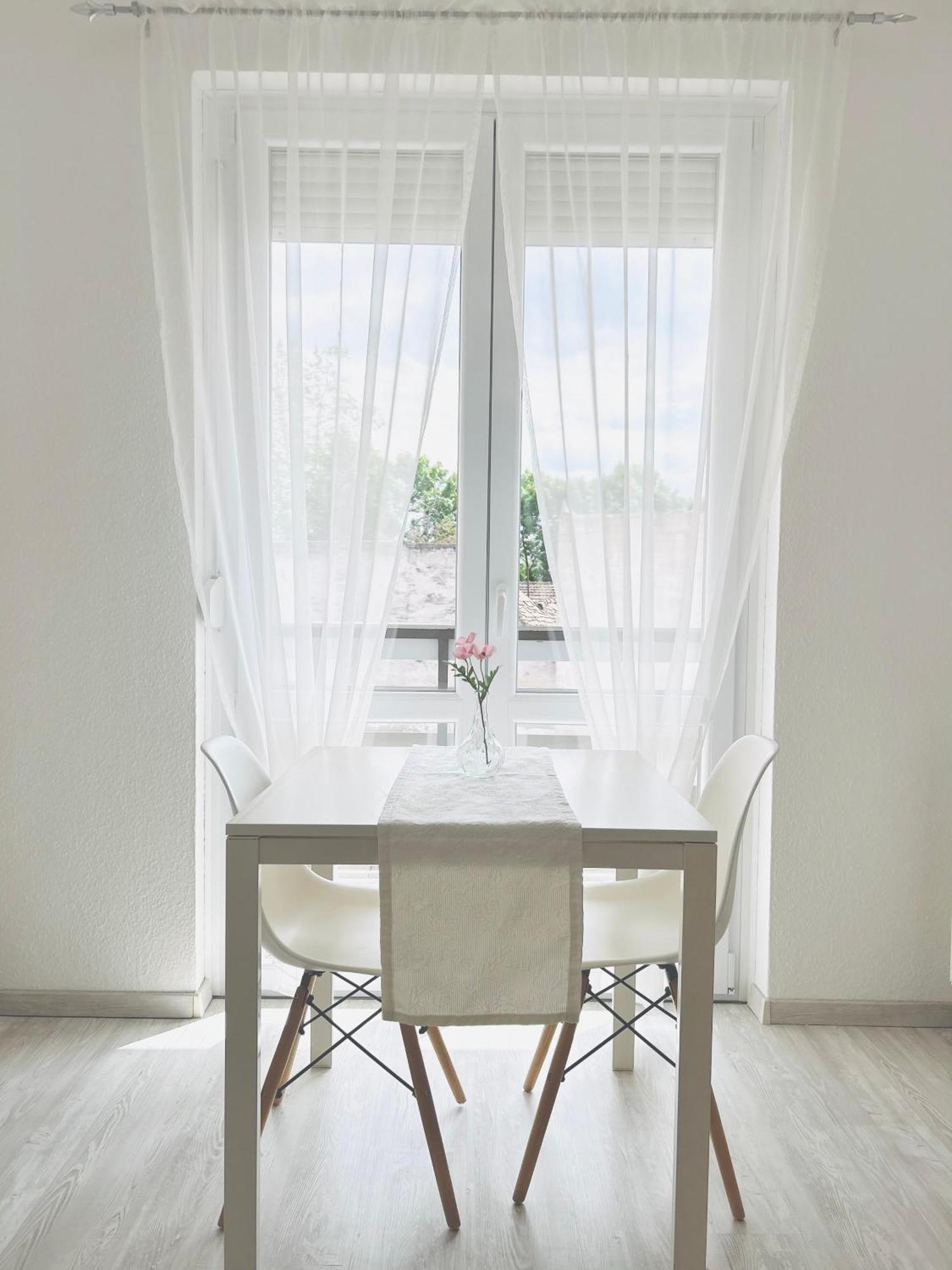 Belvarosi Studio Apartman Kecskemet Ngoại thất bức ảnh