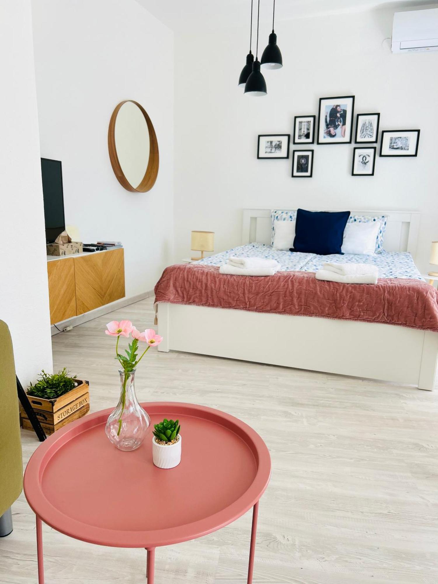 Belvarosi Studio Apartman Kecskemet Ngoại thất bức ảnh